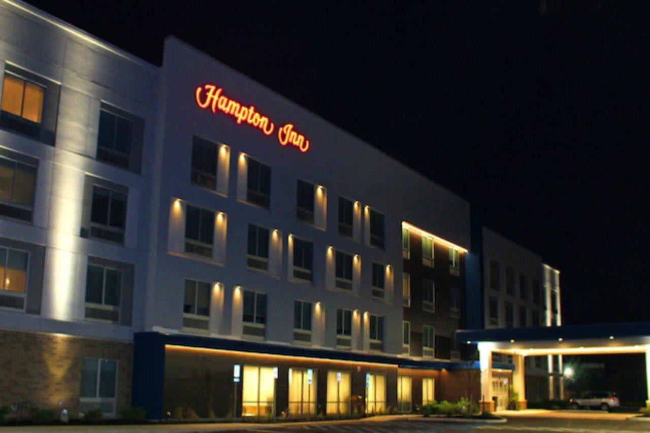 Hampton Inn Buffalo - Амхърст Екстериор снимка